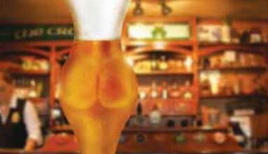 bicchiere birra culo