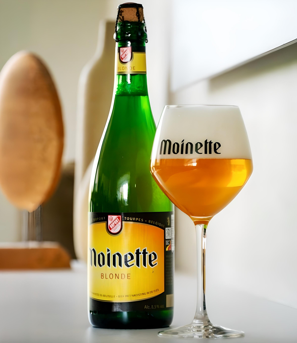 moinette blonde