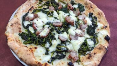 Pizza Salsiccia e Friarielli classica della Pizzeria Del Popolo